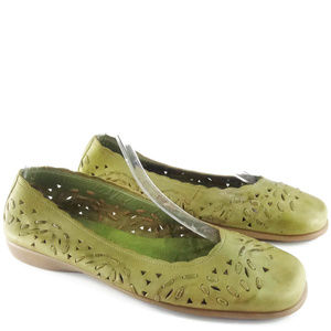 Coldwater Creek Green Perforated Leather Flats